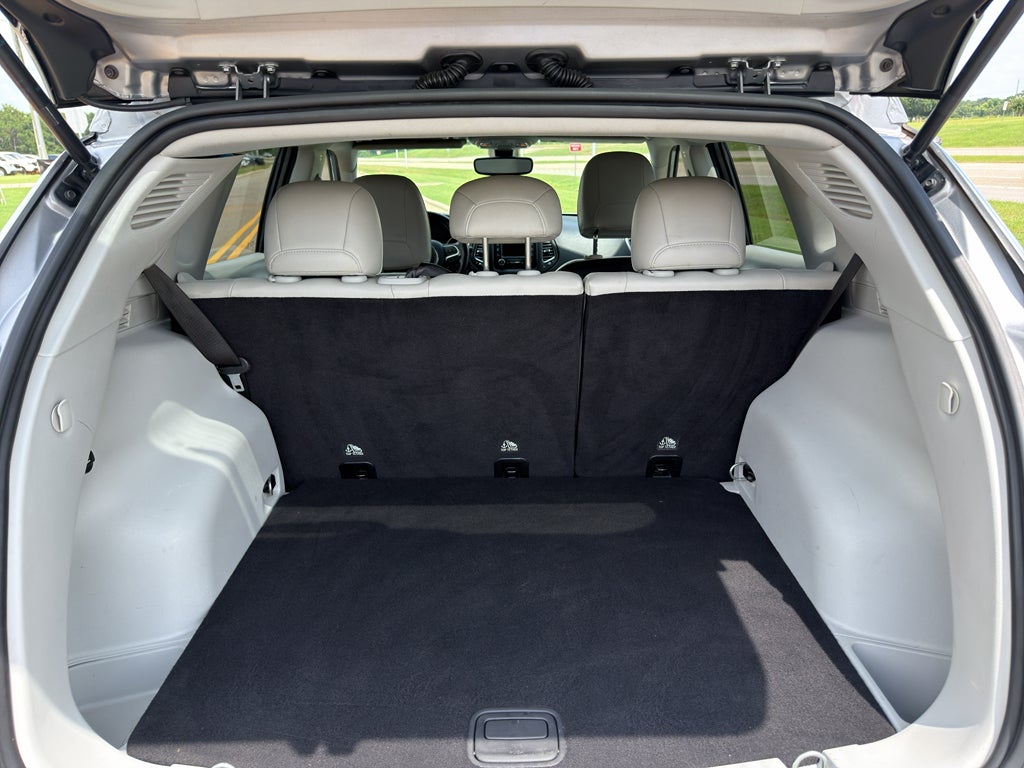 2018 Jeep Compass Sun and Wheel FWD