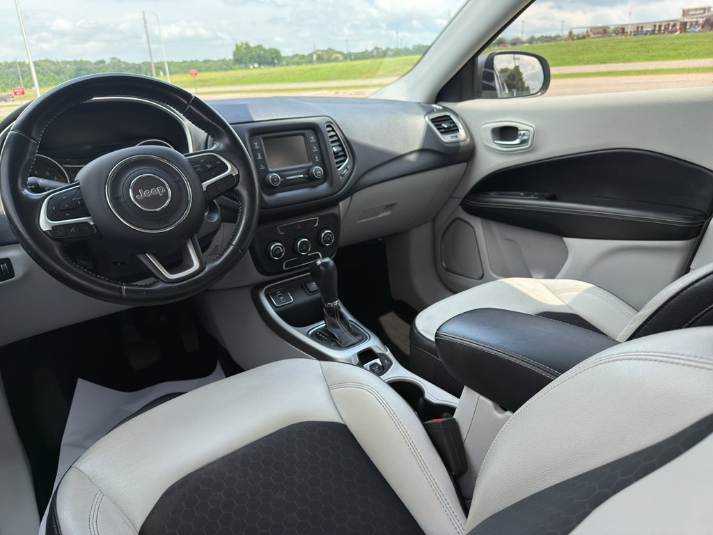 2018 Jeep Compass Sun and Wheel FWD