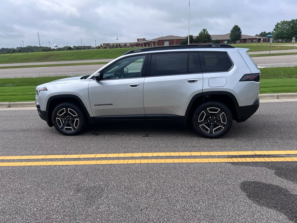 2026 Jeep Cherokee CHEROKEE LAREDO 4X4