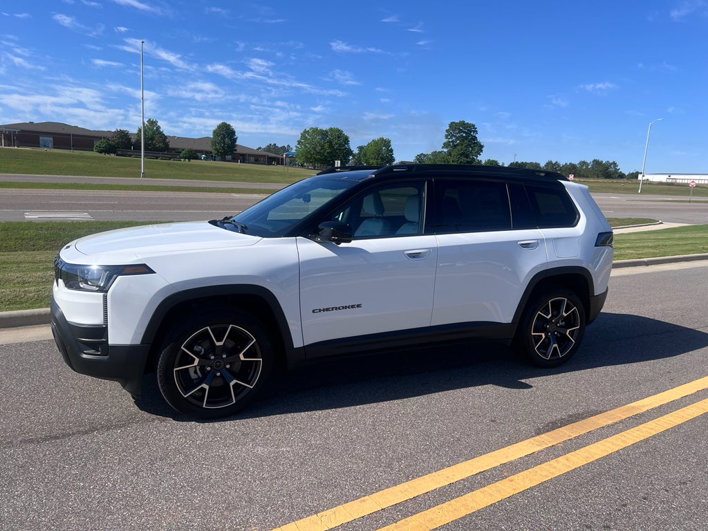 2026 Jeep Cherokee CHEROKEE OVERLAND 4X4