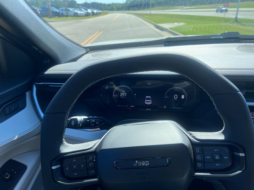 2026 Jeep Cherokee CHEROKEE OVERLAND 4X4