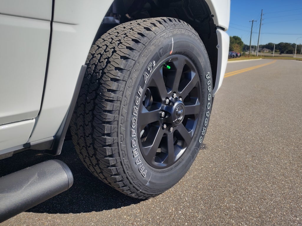 2026 RAM 2500 RAM 2500 BLACK EXPRESS CREW CAB 4X2 8' BOX