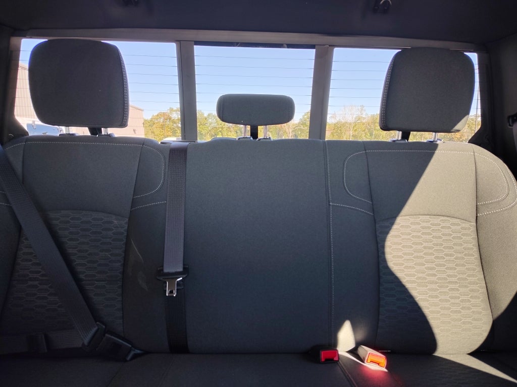 2026 RAM 2500 RAM 2500 BLACK EXPRESS CREW CAB 4X2 8' BOX