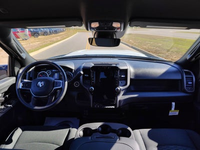 2026 RAM 2500 RAM 2500 BLACK EXPRESS CREW CAB 4X2 8' BOX