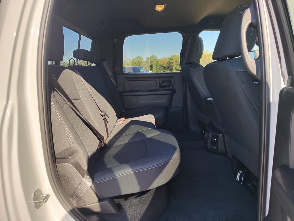 2026 RAM 2500 RAM 2500 BLACK EXPRESS CREW CAB 4X2 8' BOX