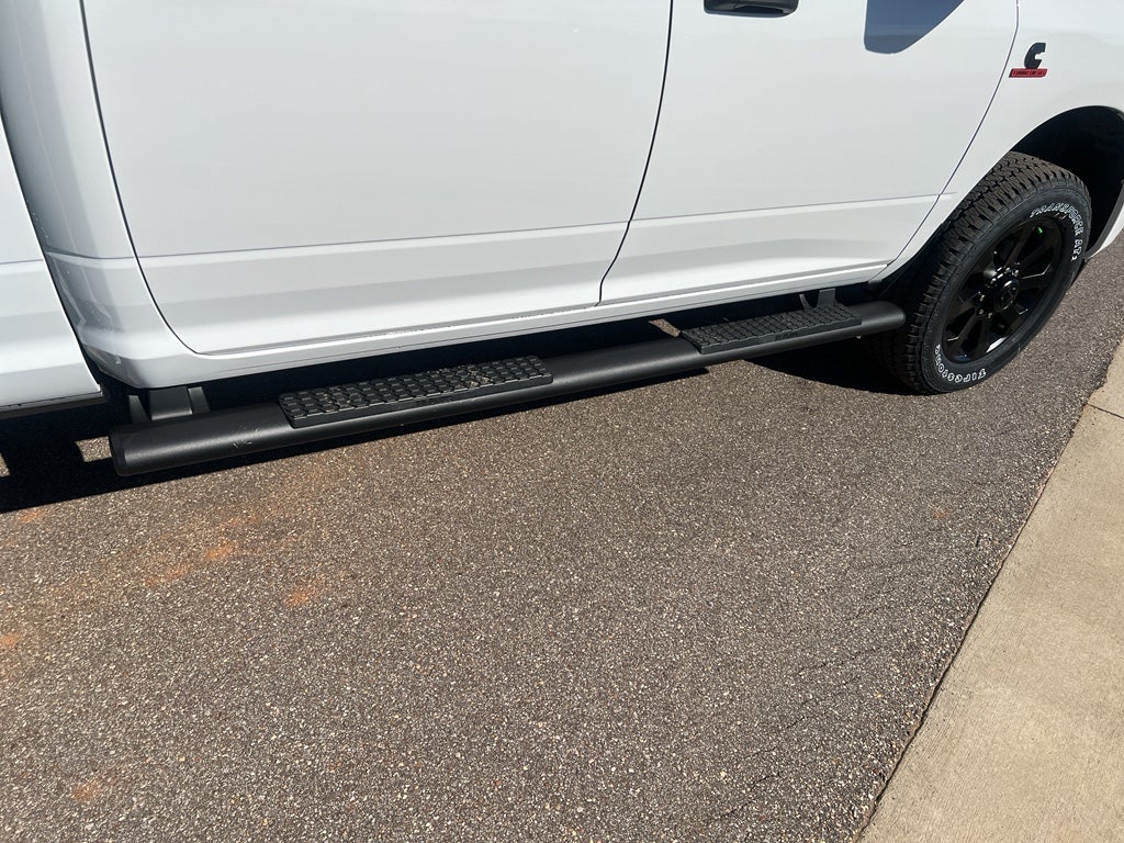 2026 RAM 2500 RAM 2500 BLACK EXPRESS CREW CAB 4X4 6'4' BOX