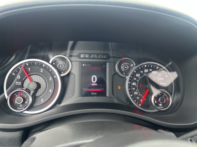 2026 RAM 2500 RAM 2500 BLACK EXPRESS CREW CAB 4X4 6'4' BOX