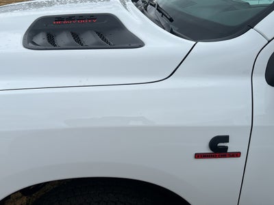 2026 RAM 2500 RAM 2500 BLACK EXPRESS CREW CAB 4X4 6'4' BOX