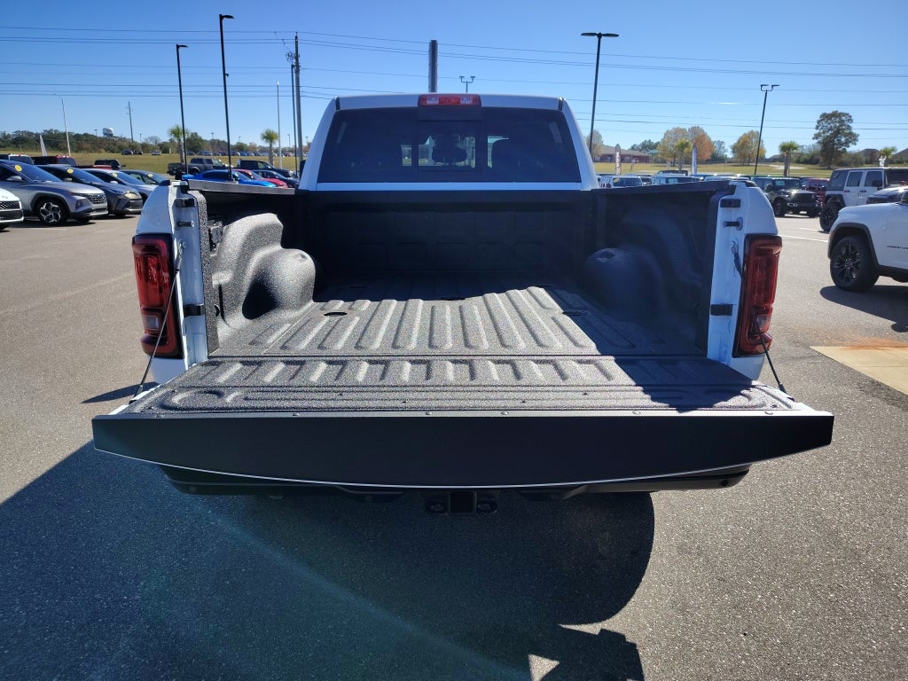 2026 RAM 2500 RAM 2500 TRADESMAN CREW CAB 4X4 6'4' BOX