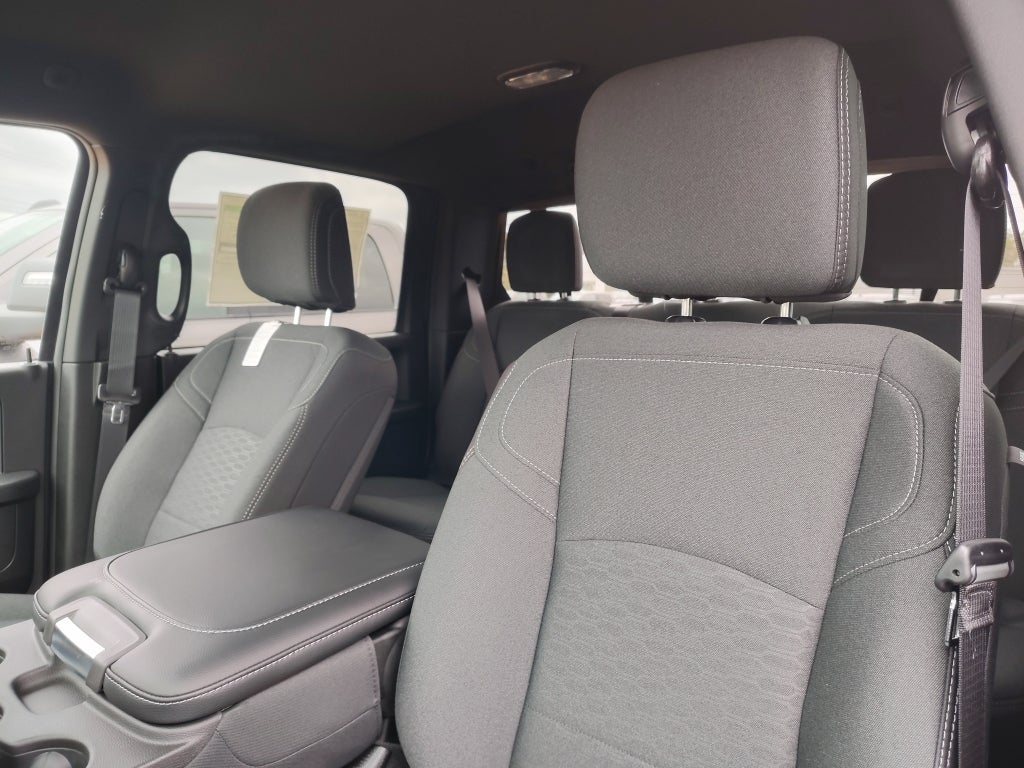 2026 RAM 2500 RAM 2500 TRADESMAN CREW CAB 4X4 6'4' BOX