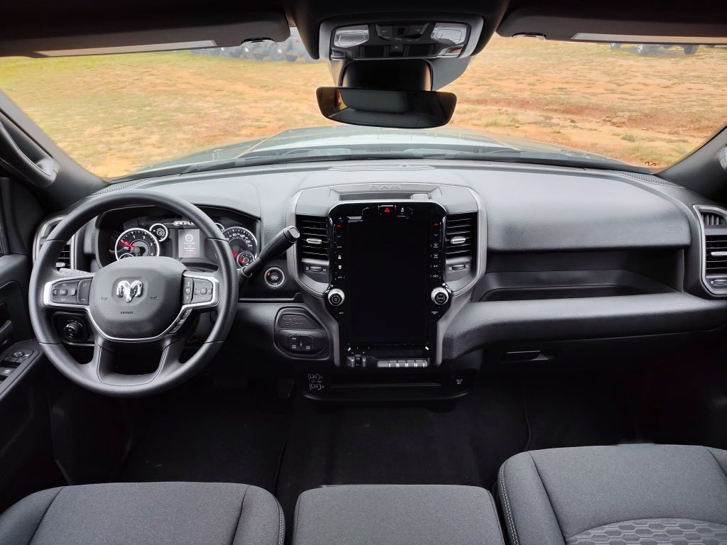 2026 RAM 2500 RAM 2500 TRADESMAN CREW CAB 4X4 6'4' BOX