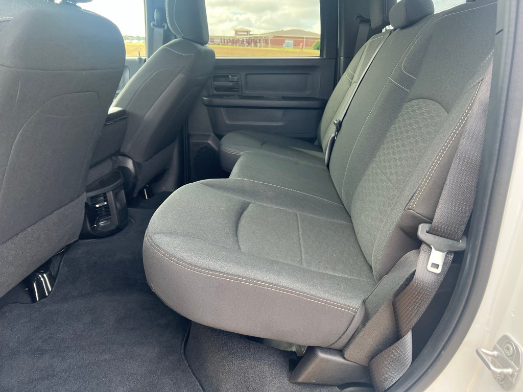 2025 RAM 2500 Tradesman Crew Cab 4x4 6'4' Box