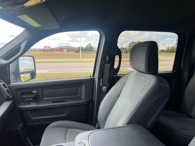 2025 RAM 2500 Tradesman Crew Cab 4x4 6'4' Box