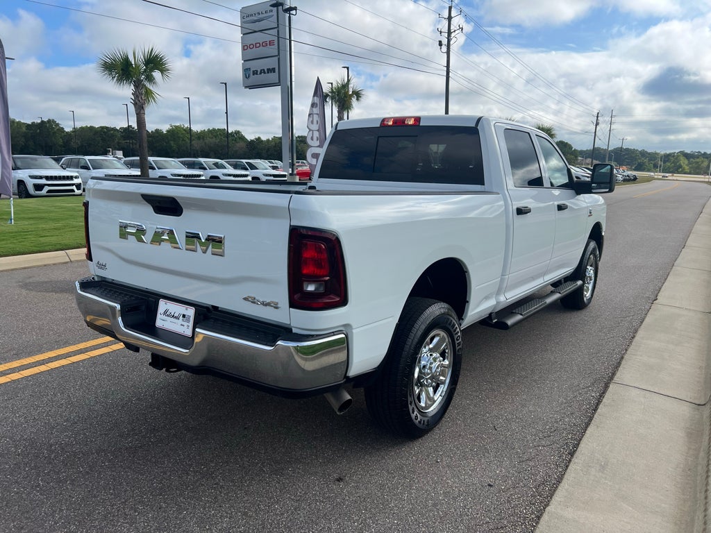 2025 RAM 2500 Tradesman Crew Cab 4x4 6'4' Box
