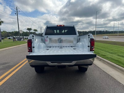 2025 RAM 2500 Tradesman Crew Cab 4x4 6'4' Box