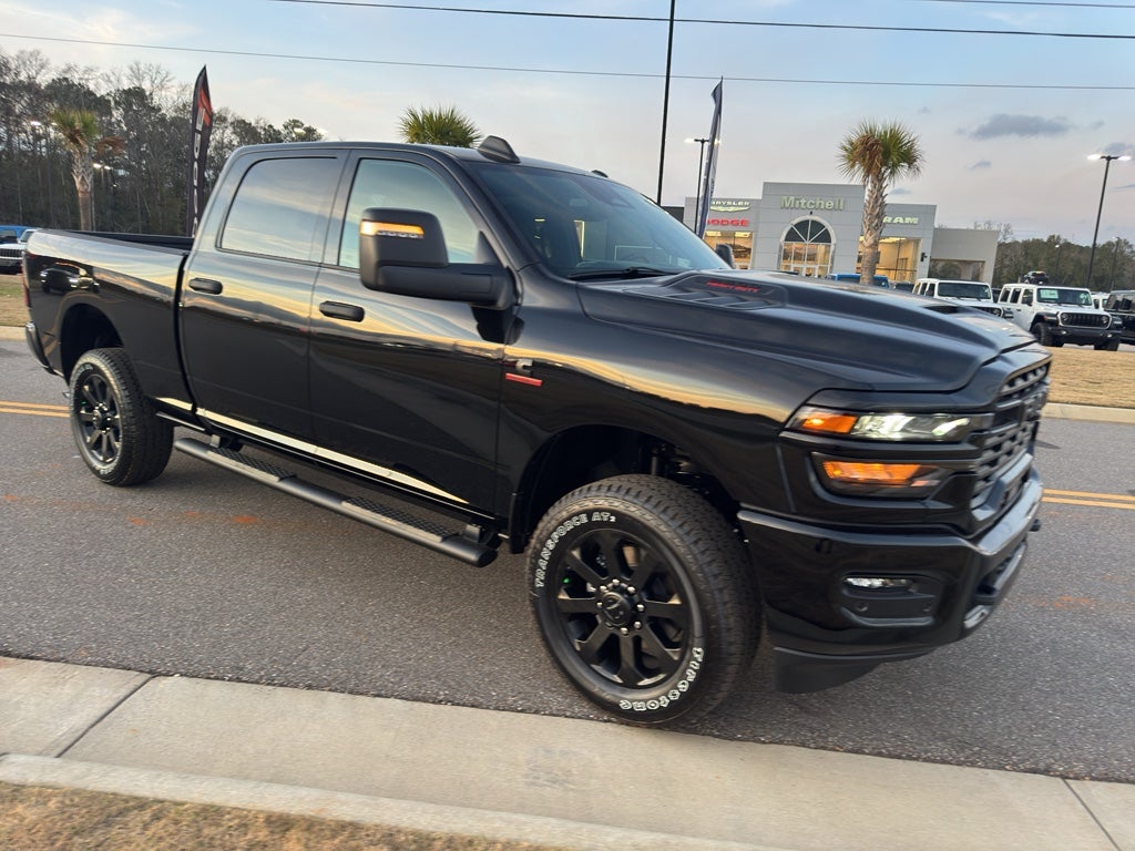 2026 RAM 2500 RAM 2500 BLACK EXPRESS CREW CAB 4X4 6'4' BOX