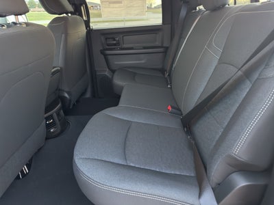 2026 RAM 2500 RAM 2500 BLACK EXPRESS CREW CAB 4X4 6'4' BOX