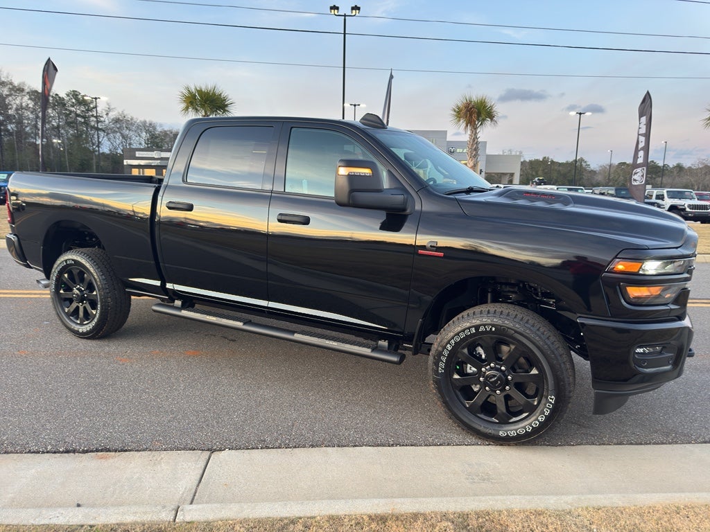 2026 RAM 2500 RAM 2500 BLACK EXPRESS CREW CAB 4X4 6'4' BOX