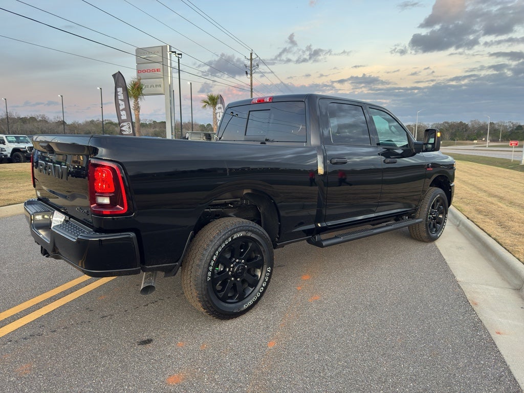 2026 RAM 2500 RAM 2500 BLACK EXPRESS CREW CAB 4X4 6'4' BOX