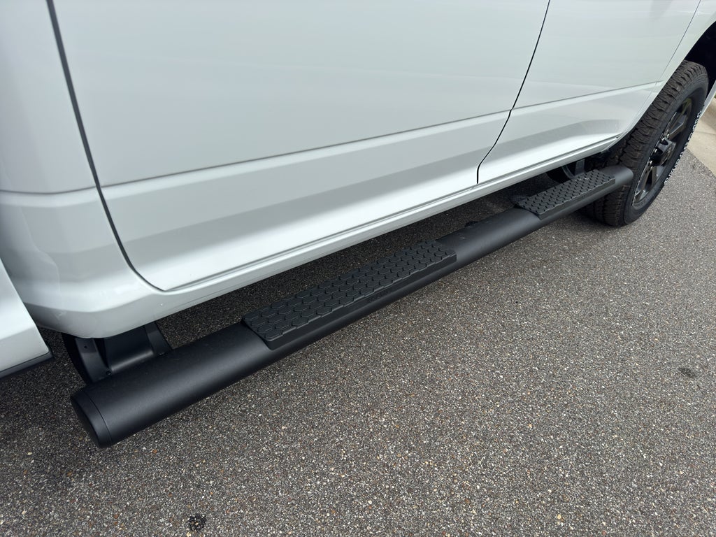 2026 RAM 2500 RAM 2500 BLACK EXPRESS CREW CAB 4X4 6'4' BOX