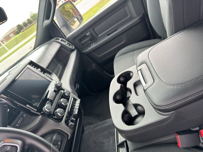 2026 RAM 2500 RAM 2500 BLACK EXPRESS CREW CAB 4X4 6'4' BOX