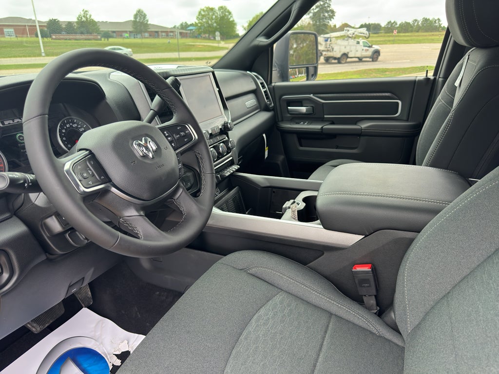 2026 RAM 2500 RAM 2500 BIG HORN CREW CAB 4X4 6'4' BOX