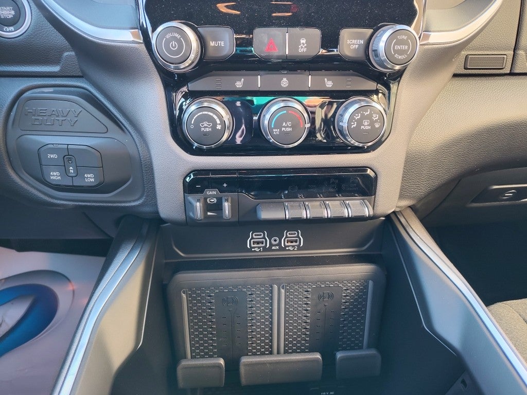 2026 RAM 2500 RAM 2500 BIG HORN CREW CAB 4X4 6'4' BOX