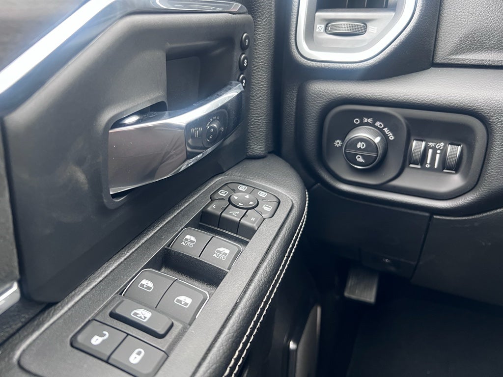 2026 RAM 2500 RAM 2500 LARAMIE CREW CAB 4X4 6'4' BOX