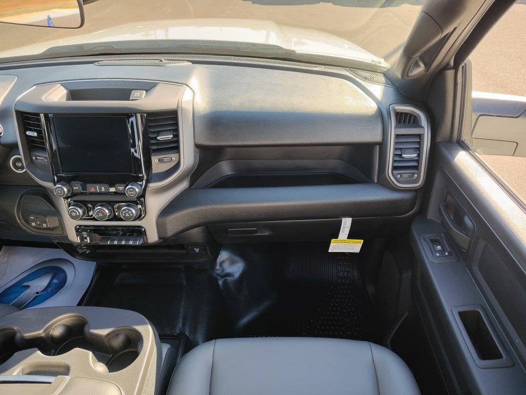 2026 RAM 2500 RAM 2500 TRADESMAN CREW CAB 4X4 8' BOX