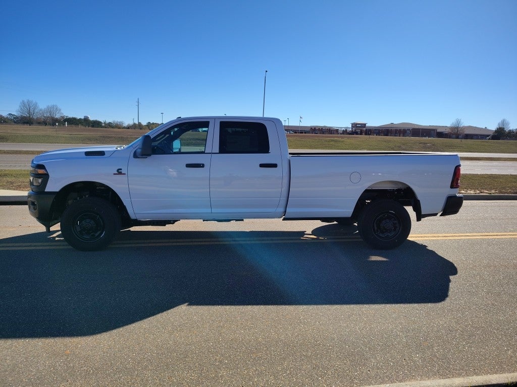 2026 RAM 2500 RAM 2500 TRADESMAN CREW CAB 4X4 8' BOX