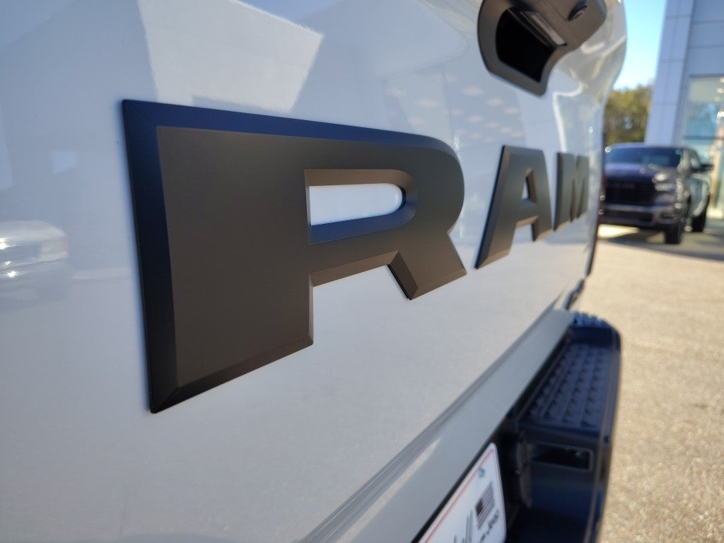 2026 RAM 2500 RAM 2500 TRADESMAN CREW CAB 4X4 8' BOX