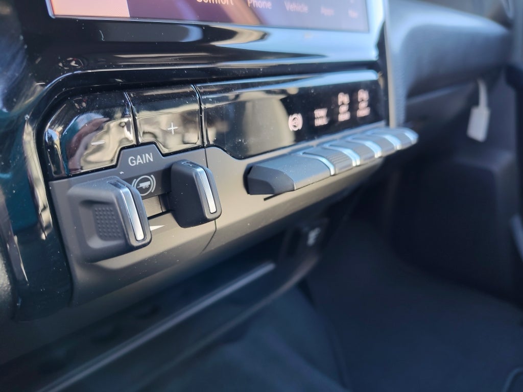 2026 RAM 2500 RAM 2500 TRADESMAN CREW CAB 4X4 8' BOX