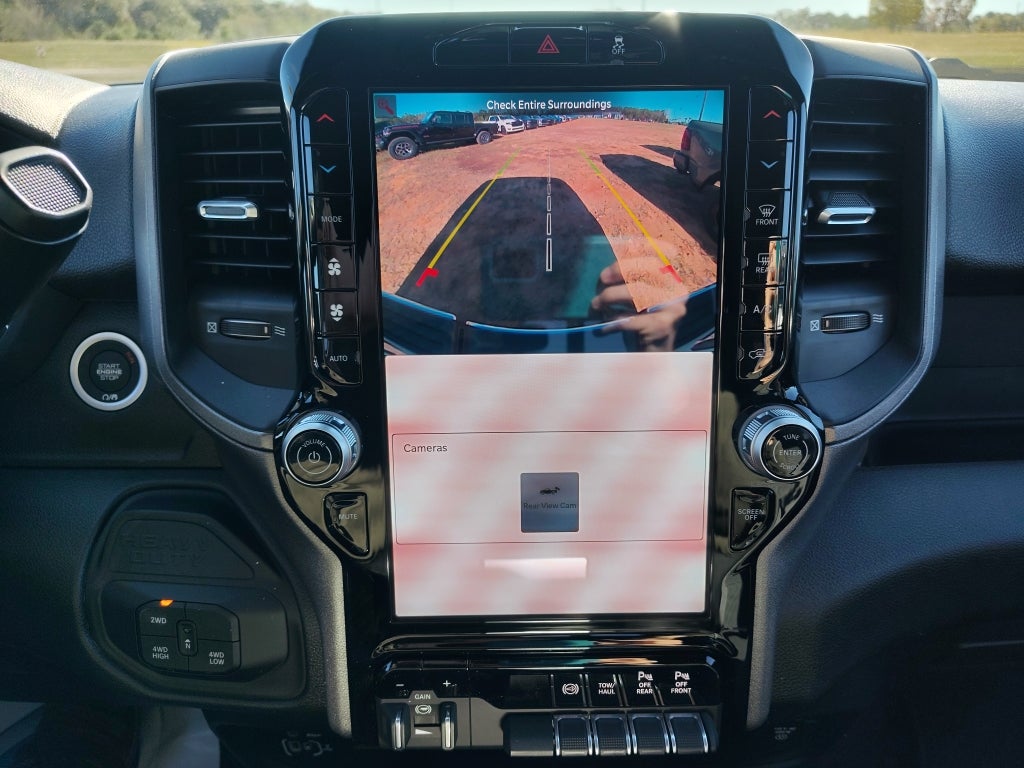 2026 RAM 2500 RAM 2500 TRADESMAN CREW CAB 4X4 8' BOX