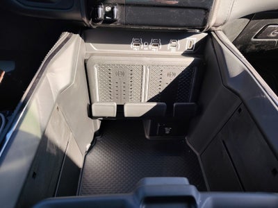 2026 RAM 2500 RAM 2500 LIMITED MEGA CAB 4X4 6'4' BOX