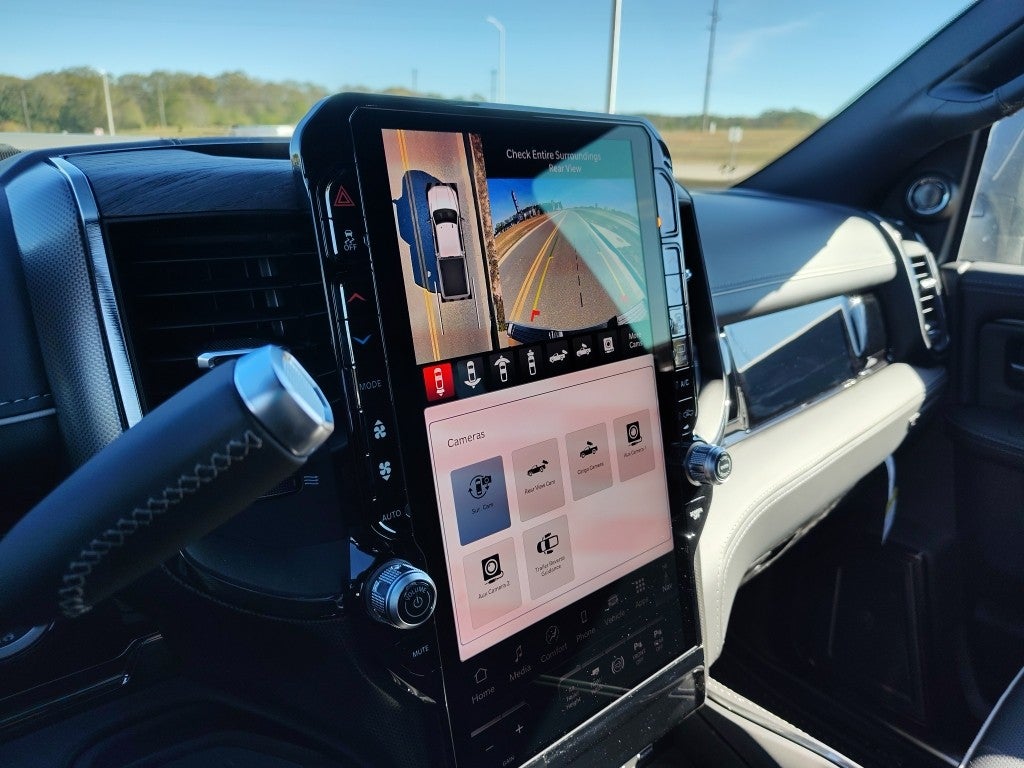 2026 RAM 2500 RAM 2500 LIMITED MEGA CAB 4X4 6'4' BOX