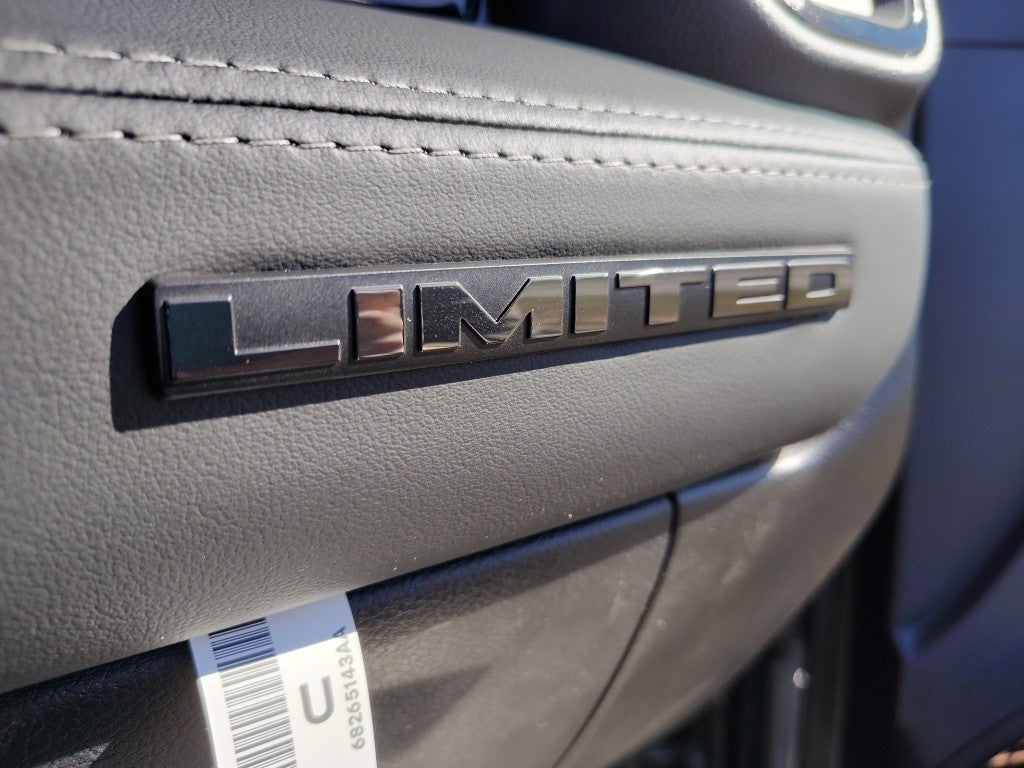 2026 RAM 2500 RAM 2500 LIMITED MEGA CAB 4X4 6'4' BOX