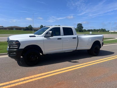 2026 RAM 3500 RAM 3500 TRADESMAN CREW CAB 4X4 8' BOX