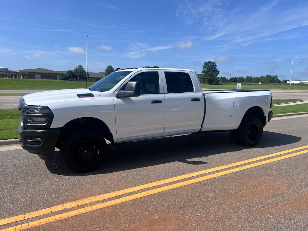 2026 RAM 3500 RAM 3500 TRADESMAN CREW CAB 4X4 8' BOX