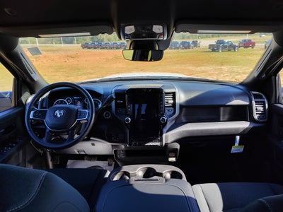 2026 RAM 3500 RAM 3500 TRADESMAN CREW CAB 4X4 8' BOX