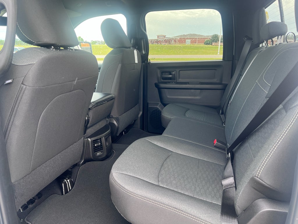 2026 RAM 3500 RAM 3500 TRADESMAN CREW CAB 4X4 8' BOX