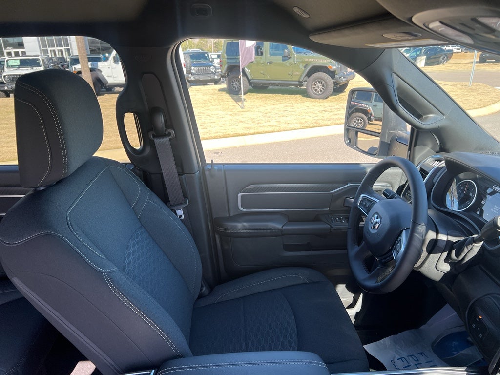 2026 RAM 3500 RAM 3500 BIG HORN CREW CAB 4X4 8' BOX