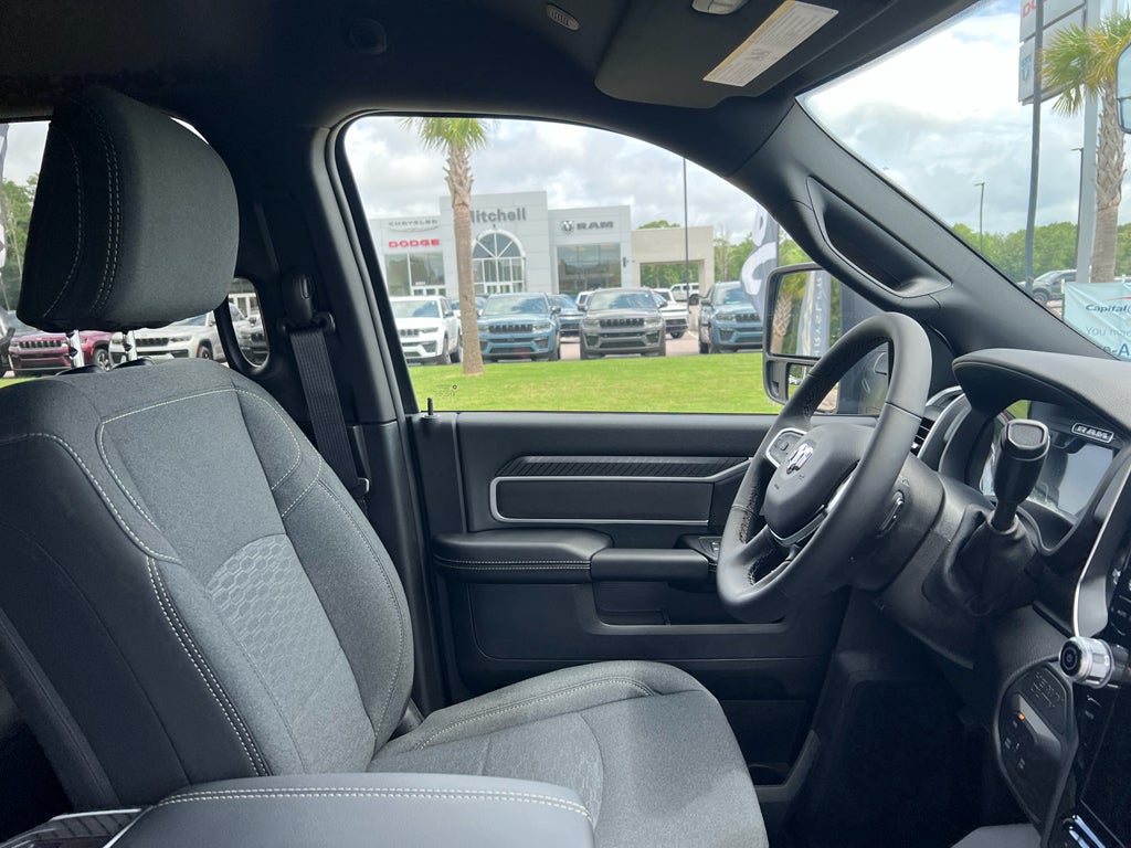 2026 RAM 3500 RAM 3500 BIG HORN CREW CAB 4X4 8' BOX