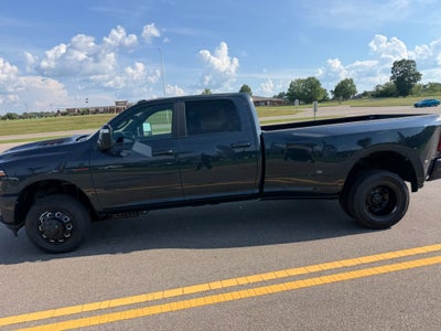 2026 RAM 3500 RAM 3500 LARAMIE CREW CAB 4X4 8' BOX