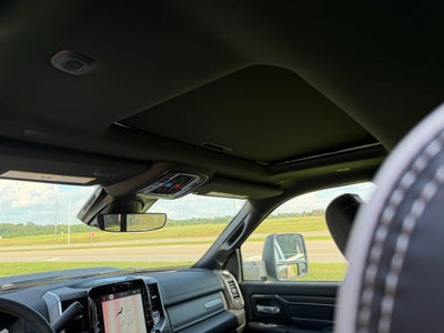 2026 RAM 3500 RAM 3500 LARAMIE CREW CAB 4X4 8' BOX