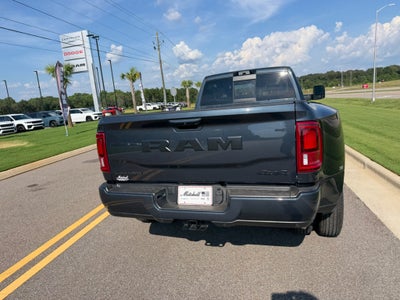 2026 RAM 3500 RAM 3500 LARAMIE CREW CAB 4X4 8' BOX