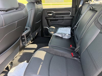 2026 RAM 3500 RAM 3500 LARAMIE CREW CAB 4X4 8' BOX