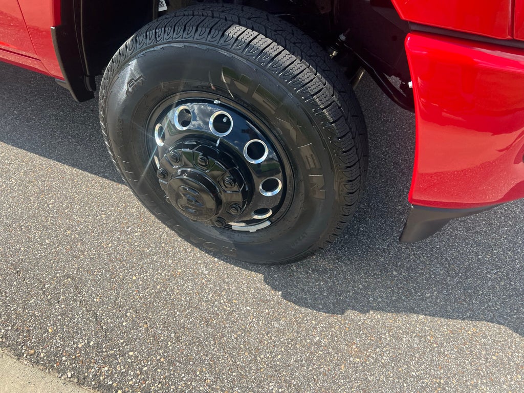 2026 RAM 3500 RAM 3500 LARAMIE CREW CAB 4X4 8' BOX