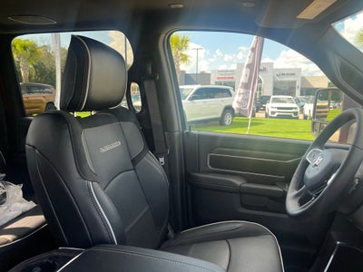 2026 RAM 3500 RAM 3500 LARAMIE CREW CAB 4X4 8' BOX