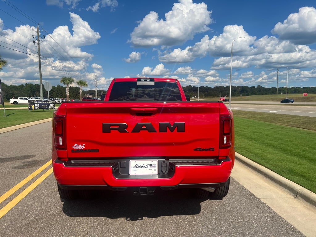 2026 RAM 3500 RAM 3500 LARAMIE CREW CAB 4X4 8' BOX