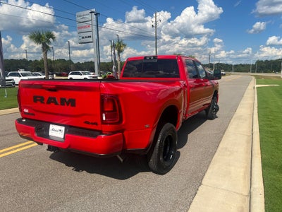 2026 RAM 3500 RAM 3500 LARAMIE CREW CAB 4X4 8' BOX